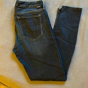 Size 31, “The Looker” Mother Jeans